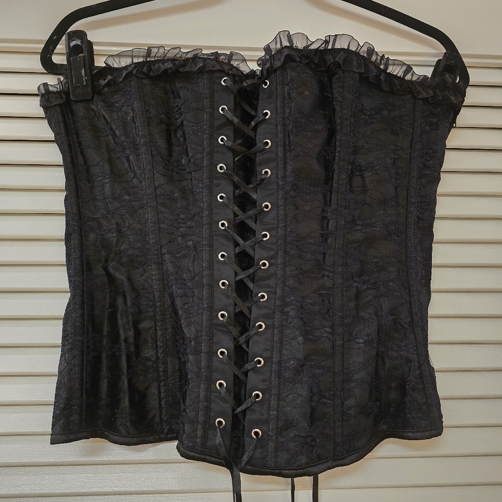 (Plus-Size) Floral Lace-Up Corset Top - Picture 2 of 5